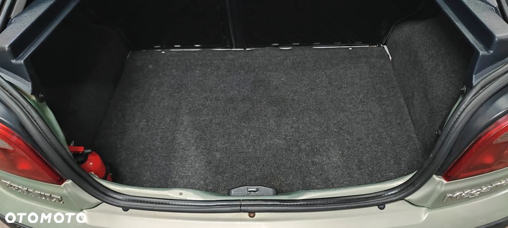 Renault Megane 1.4 Confort Privilege - 16