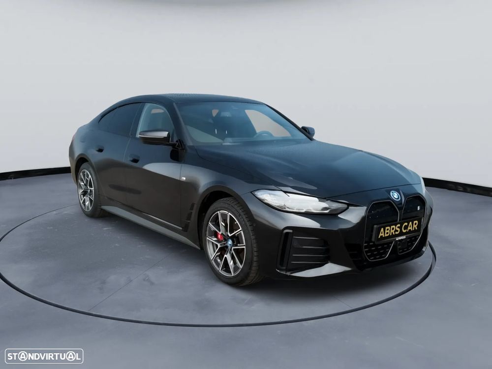 BMW i4 eDrive35 Gran Coupe M Sport - 3