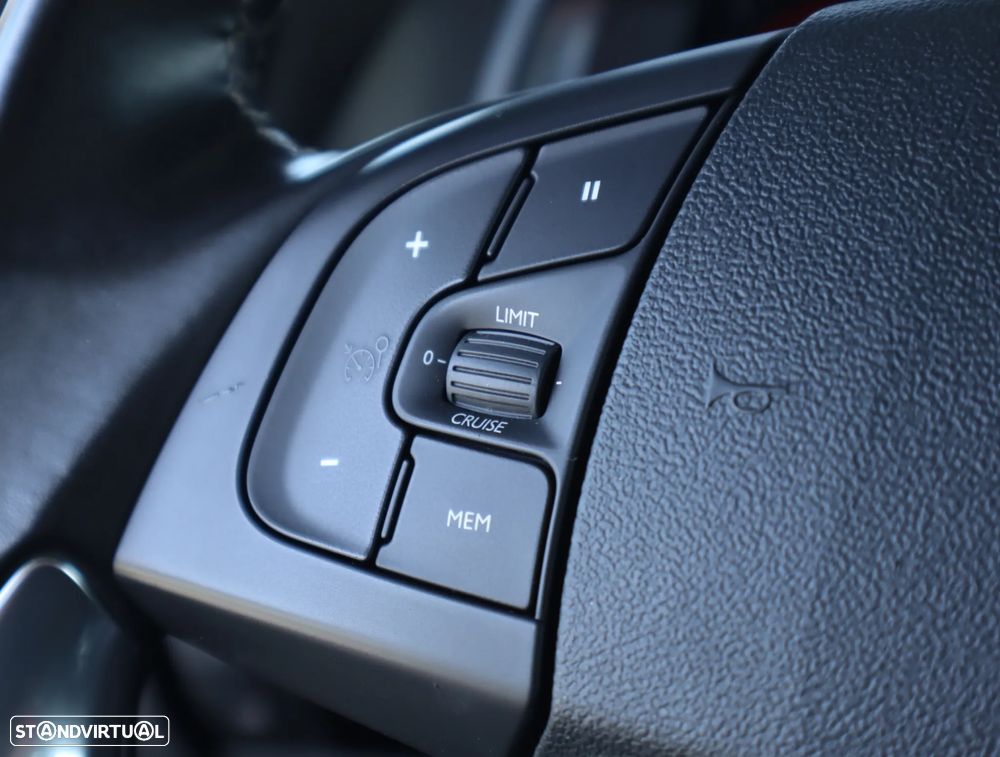 Citroën DS5 1.6 BlueHDi So Chic - 36