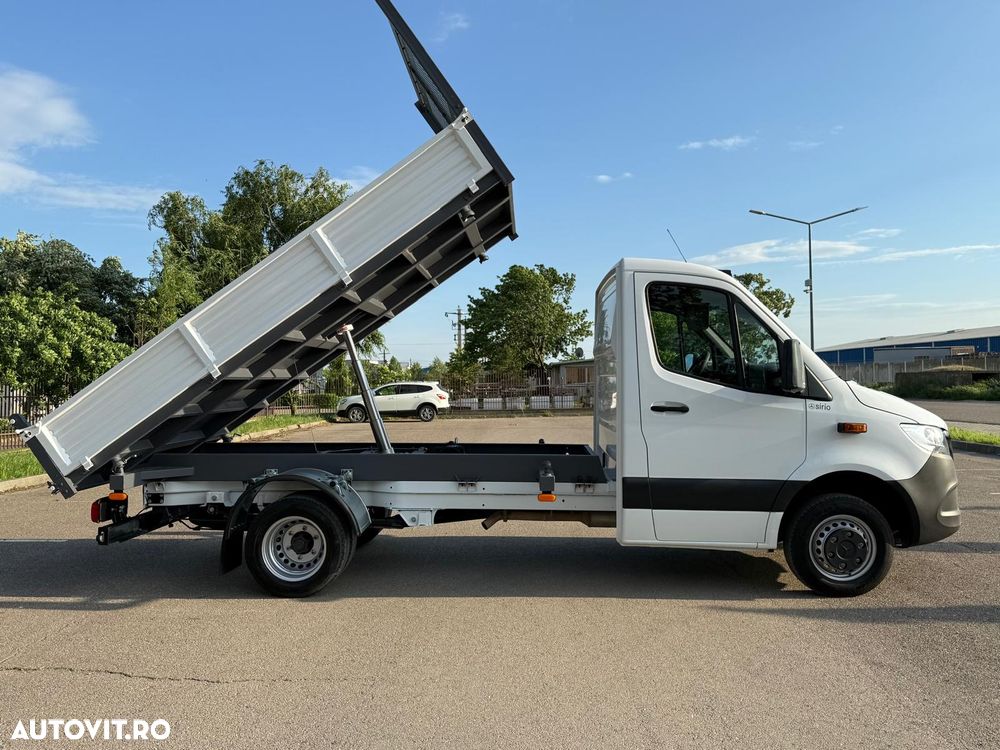 Mercedes-Benz Sprinter - 22