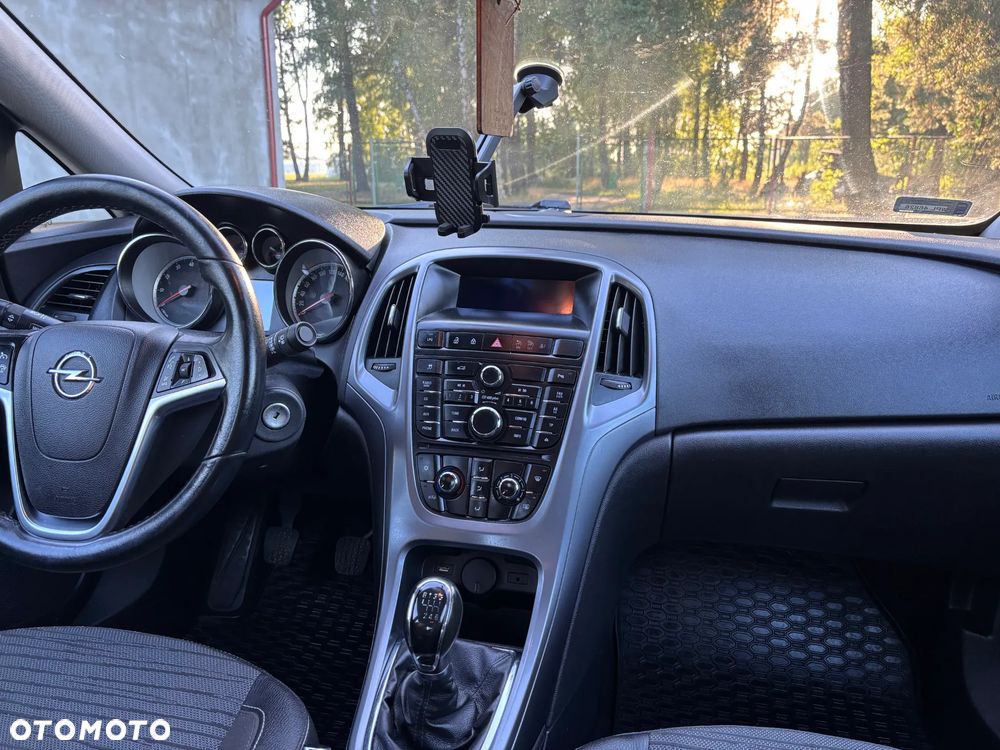 Opel Astra - 14