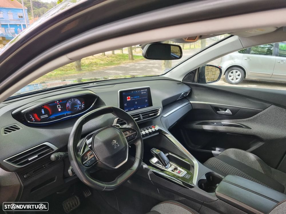 Peugeot 5008 PureTech 130 EAT8 Stop & Start Active Pack - 21