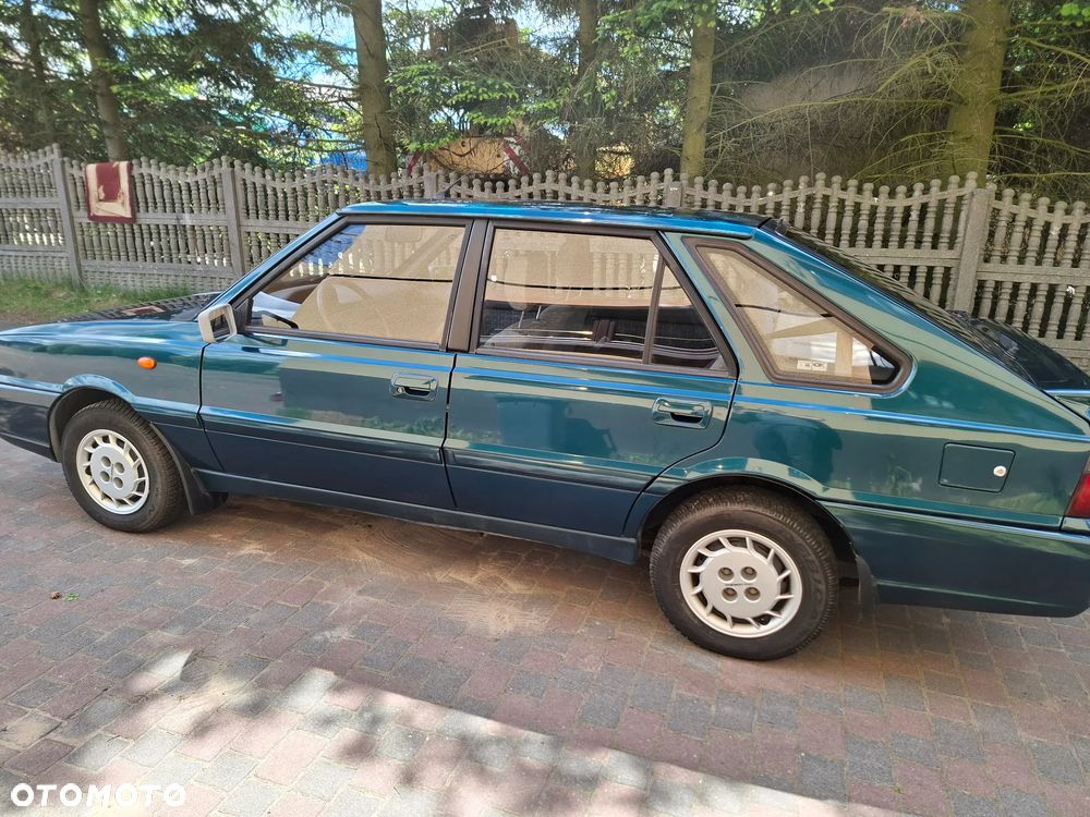 Polonez Caro - 9