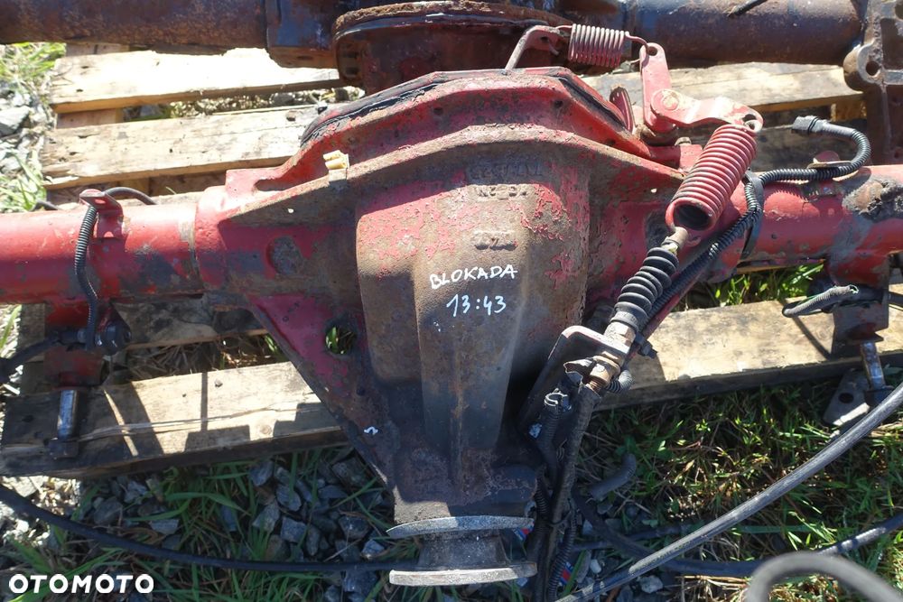 MOST TYLNY IVECO DAILY BLIŹNIAK 13:43 Z BLOKADĄ - 2