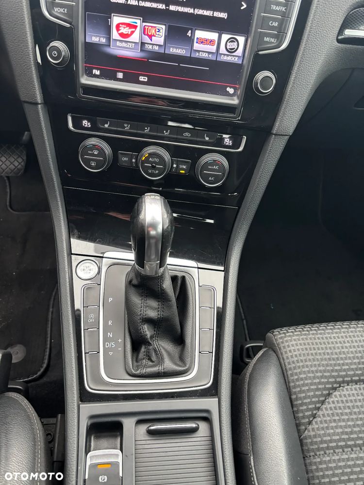 Volkswagen Golf 2.0 TDI BMT Highline DSG - 11