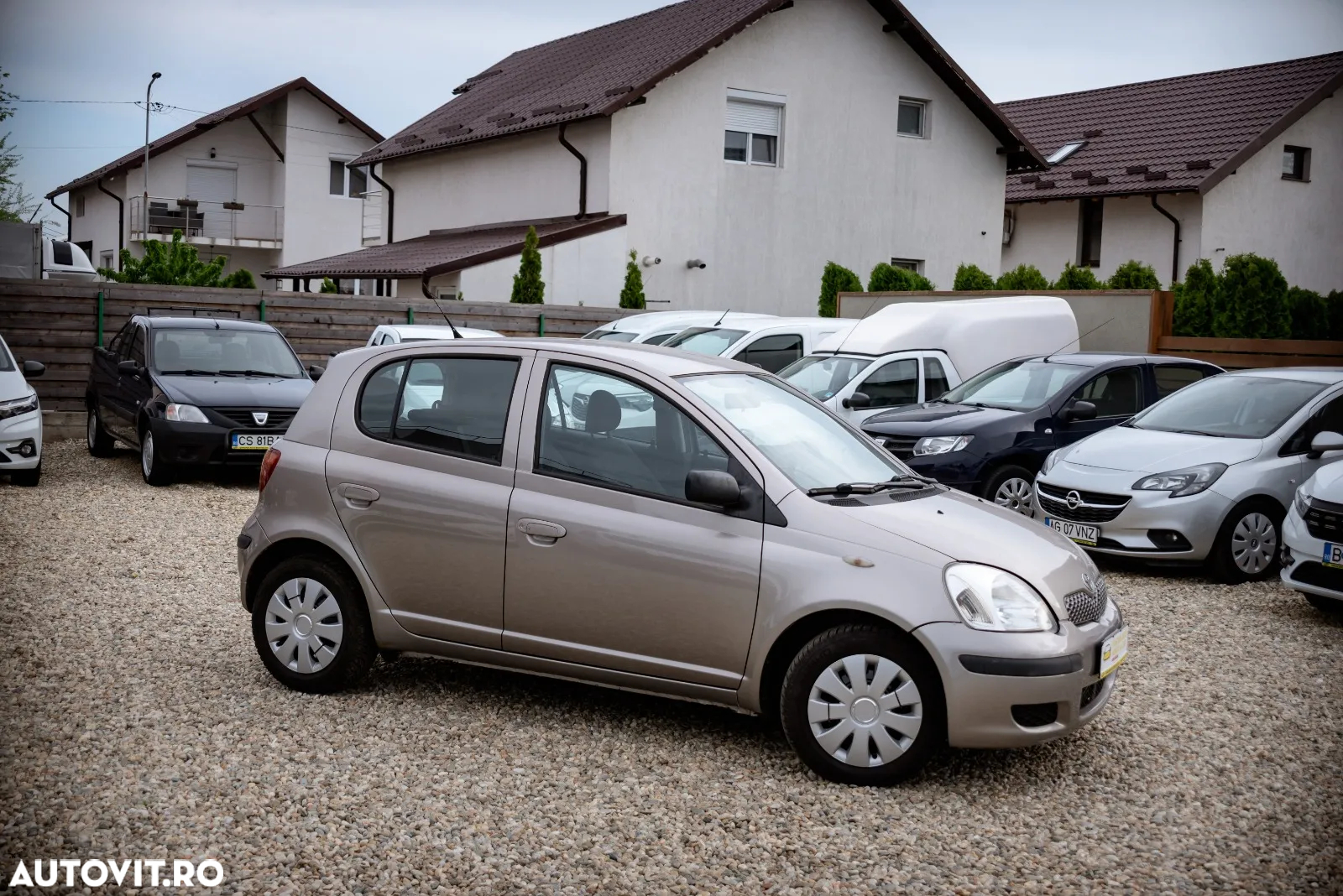 Toyota Yaris Verso 1.3 Luna - 5