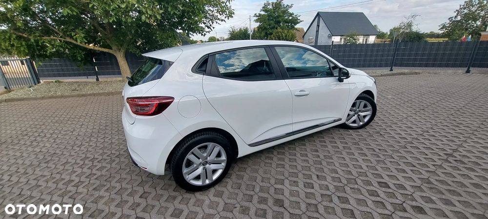 Renault Clio - 30