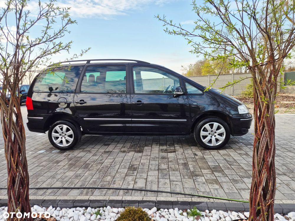 Volkswagen Sharan 1.9 TDI Automatik Highline - 11