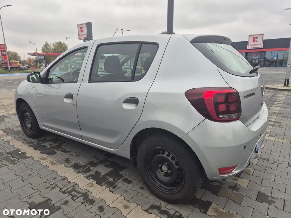 Dacia Sandero - 7