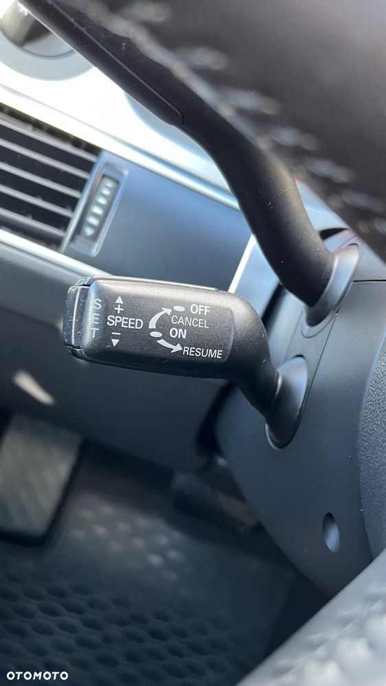 Audi A6 Avant 2.0 TDI DPF multitronic - 22