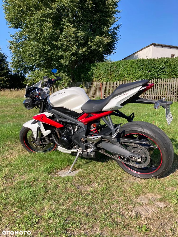 Triumph Street Triple - 2