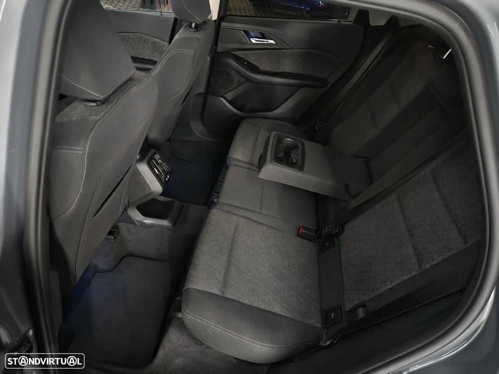 BMW 216 Active Tourer i Line Luxury Auto - 9