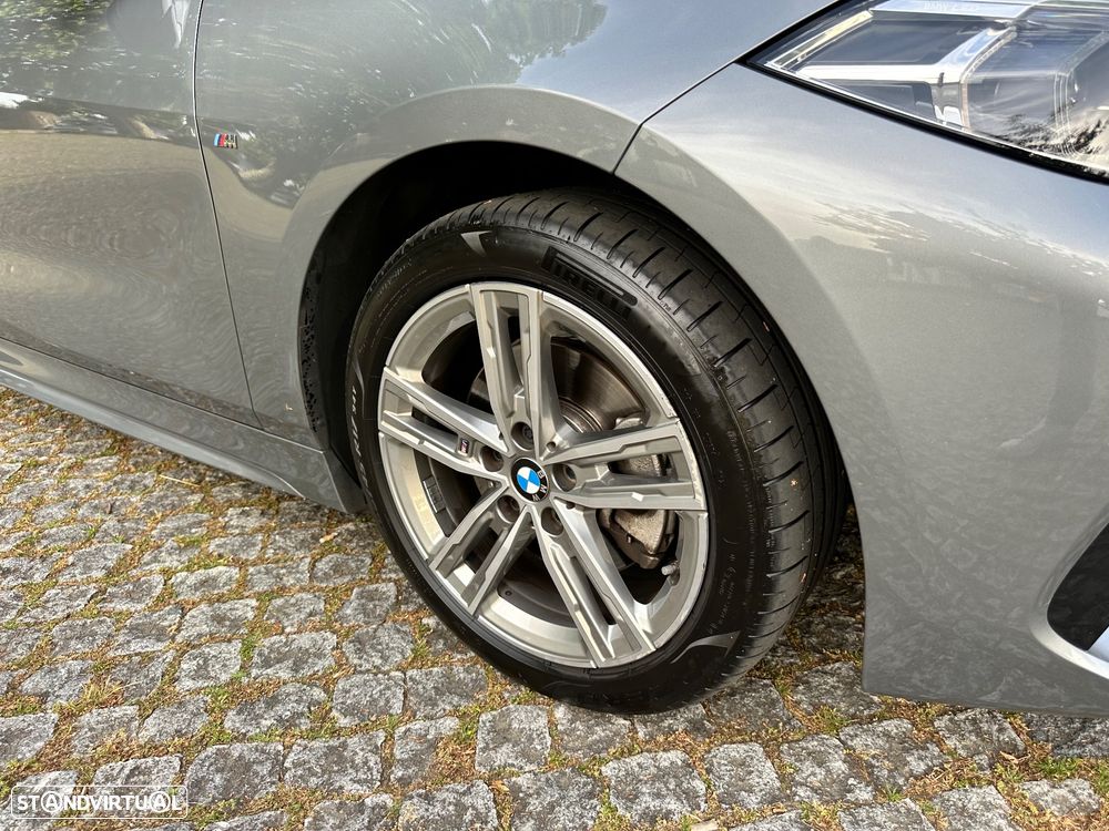 BMW 116 d Pack Desportivo M - 13