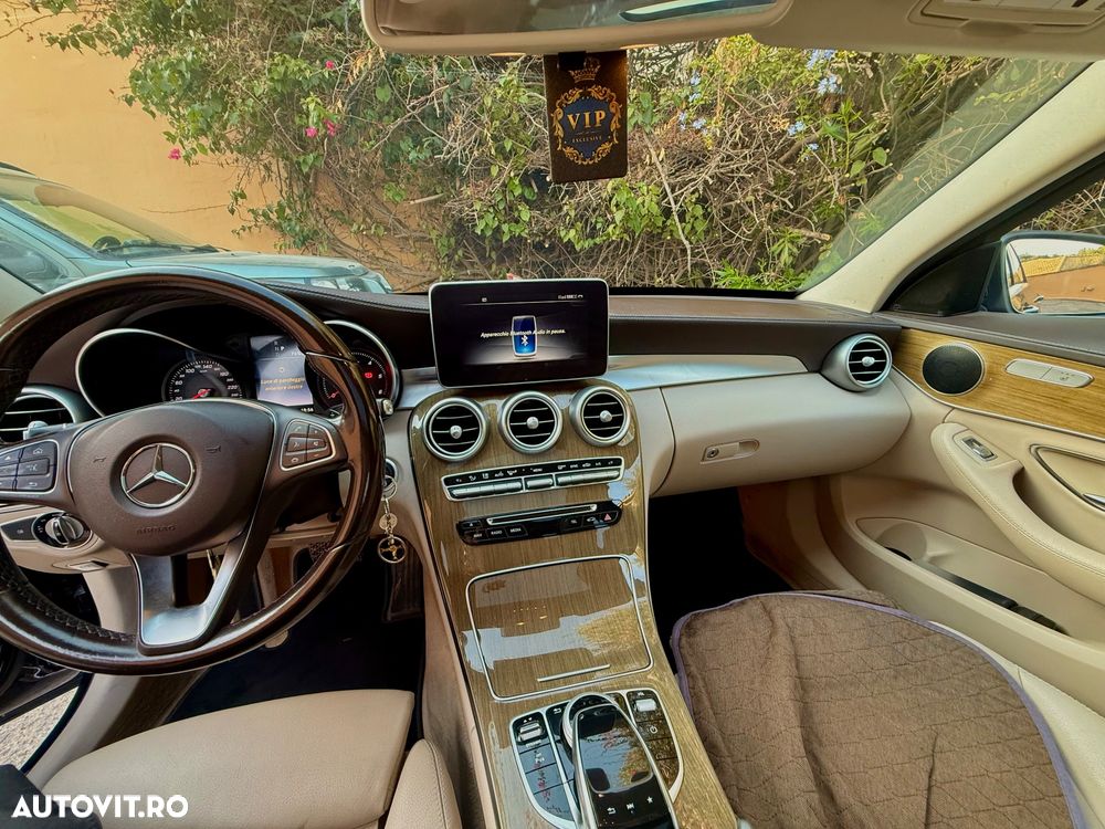 Mercedes-Benz C 300 BlueTEC - 4