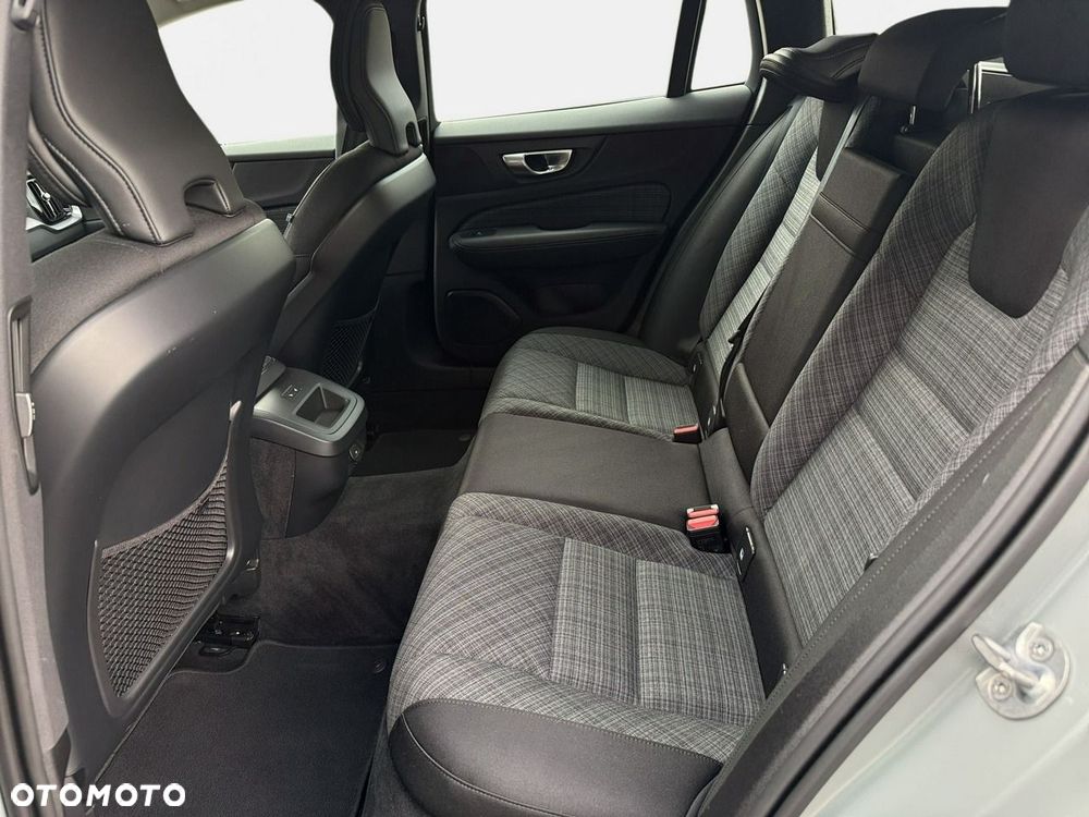 Volvo V60 - 28