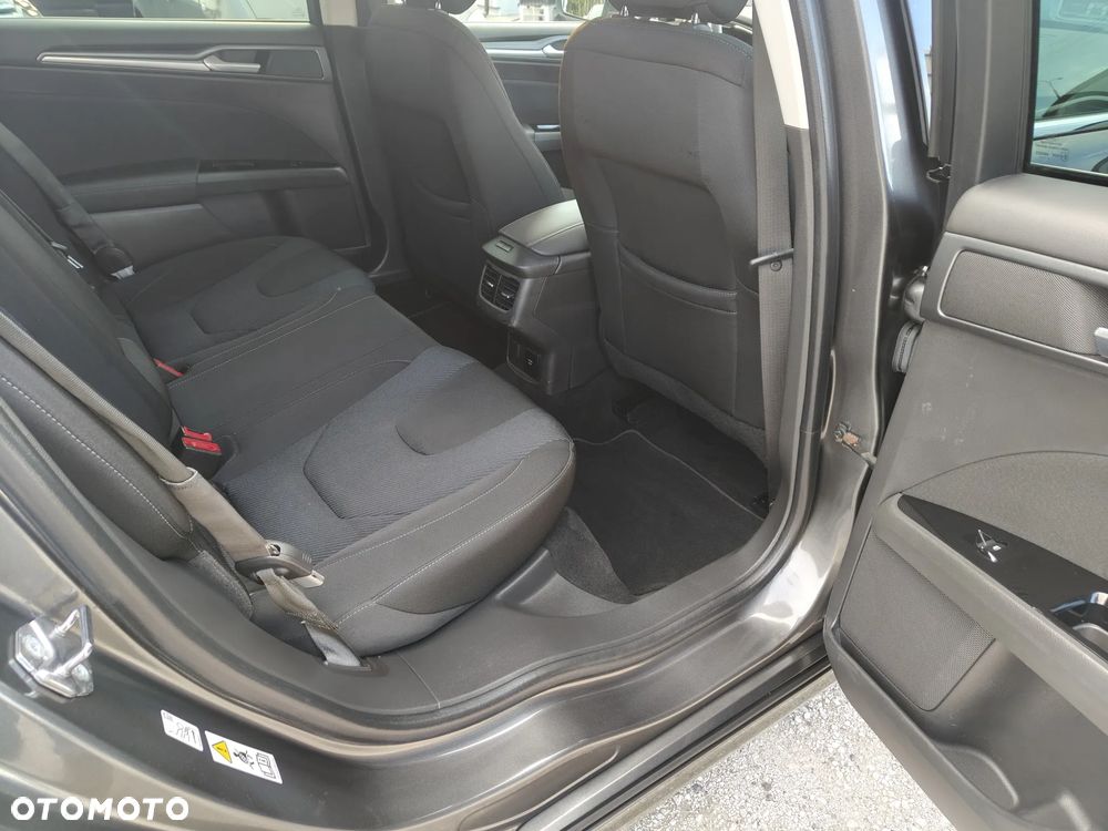 Ford Mondeo - 16