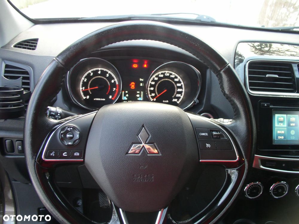 Mitsubishi ASX 1.6 ClearTec 2WD Diamant Edition+ - 21