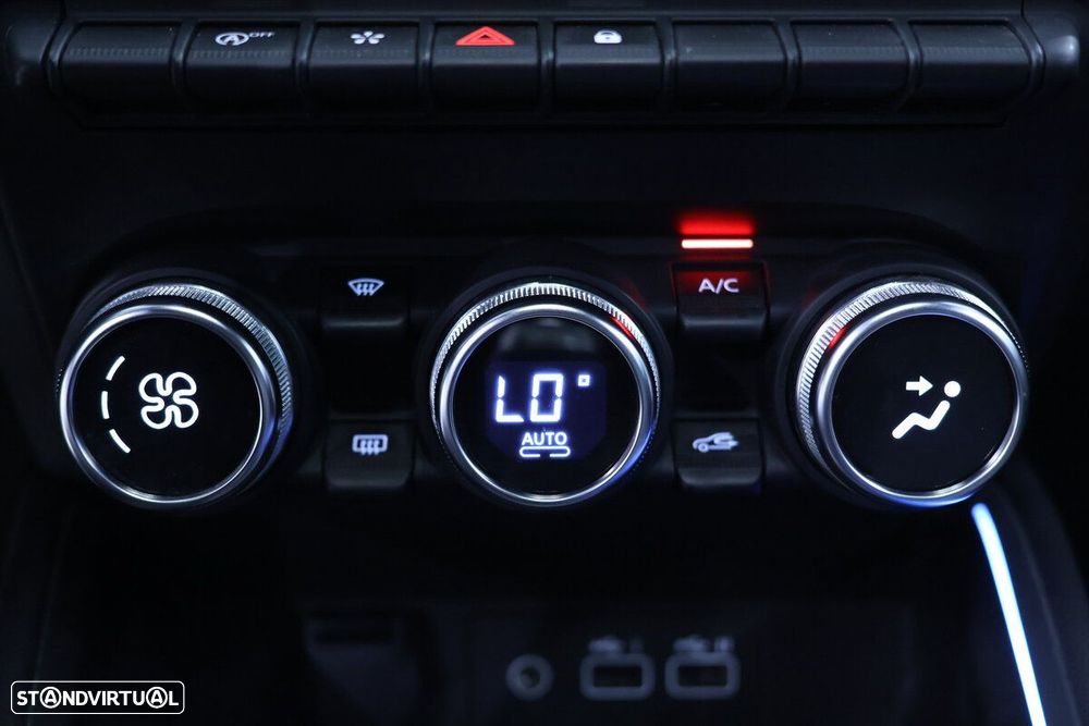 Renault Clio - 25