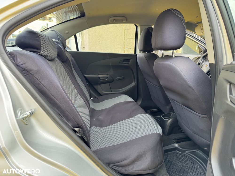 Chevrolet Aveo - 16