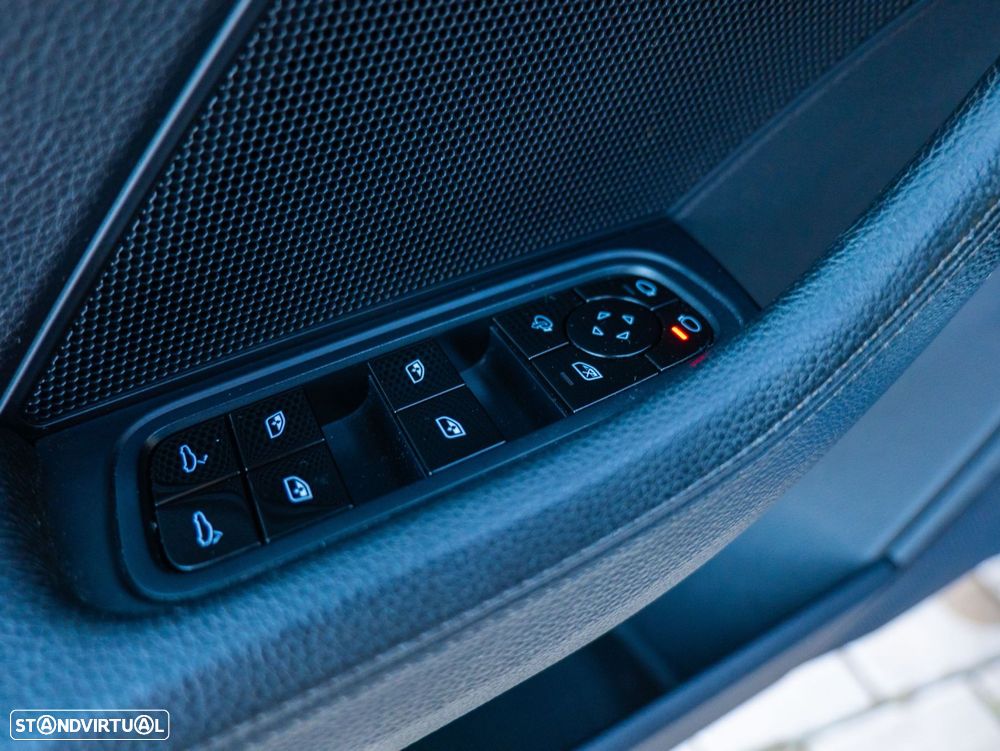 Porsche Panamera 4 Executive - 15