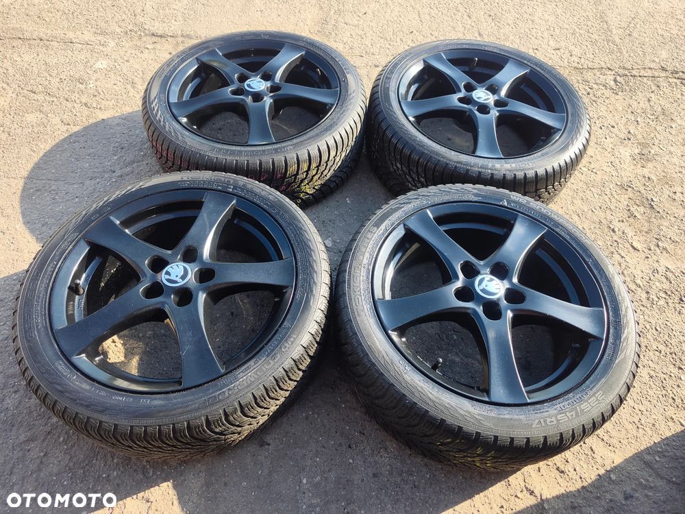 5x112 Felgi Aluminiowe Alufelgi 17 Koła Zimowe Zima AUDI Q3 Q5 A3 8V A4 B5 B6 B7 B8 A6 C5 C6 C7 A8 VW TIGUAN II 2 Troc Golf 5 6 7 Touran Candy Sharan 2 II Passat B5 B6 B7 B8 SKODA KODIAQ Karoq Yeti Superb Octavia III IV 3 4 SEAT TARRACO EXEO Alhambra 2 II Altea 21r. BMW Mercedes ALU-RAD Legnica 225/45 7mm - 27