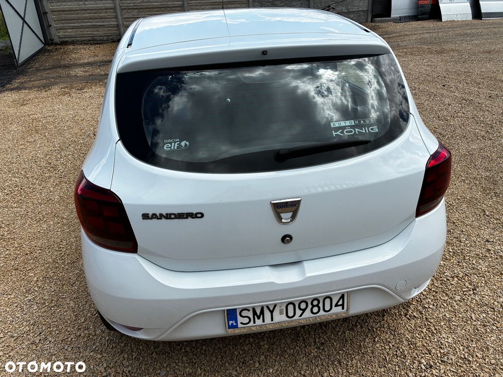Dacia Sandero SCe 75 Essential - 10