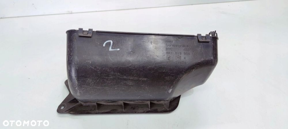 WLOT DOLOT POWIETRZA AUDI A4 B8 A5 8K1819904A *2* - 2