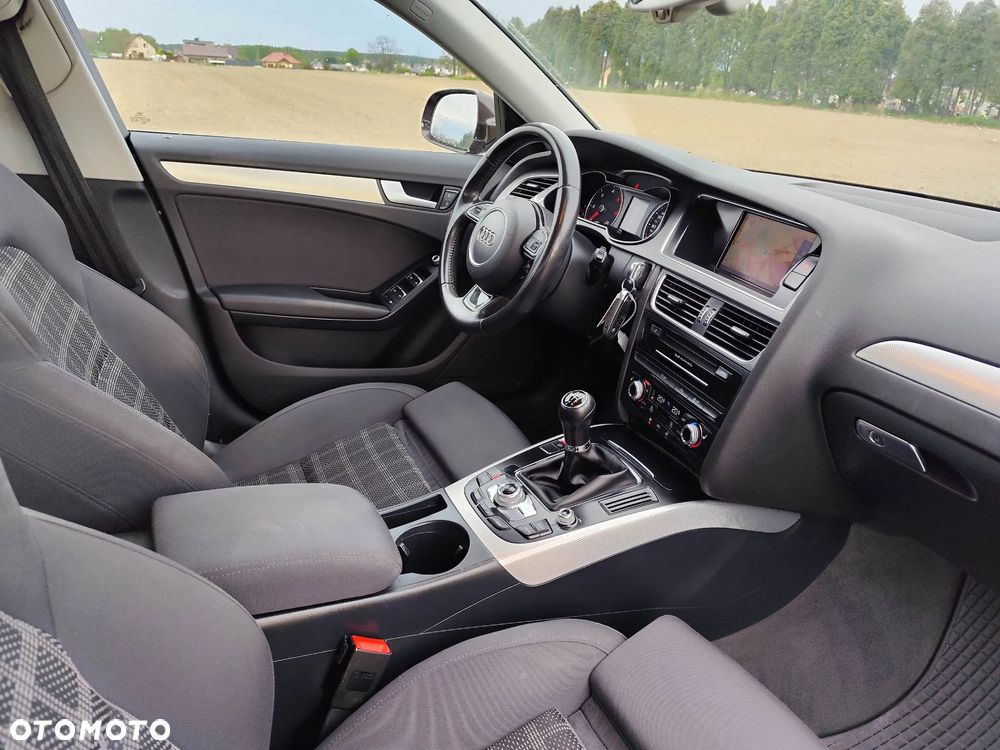 Audi A4 Avant 2.0 TDI DPF Attraction - 12