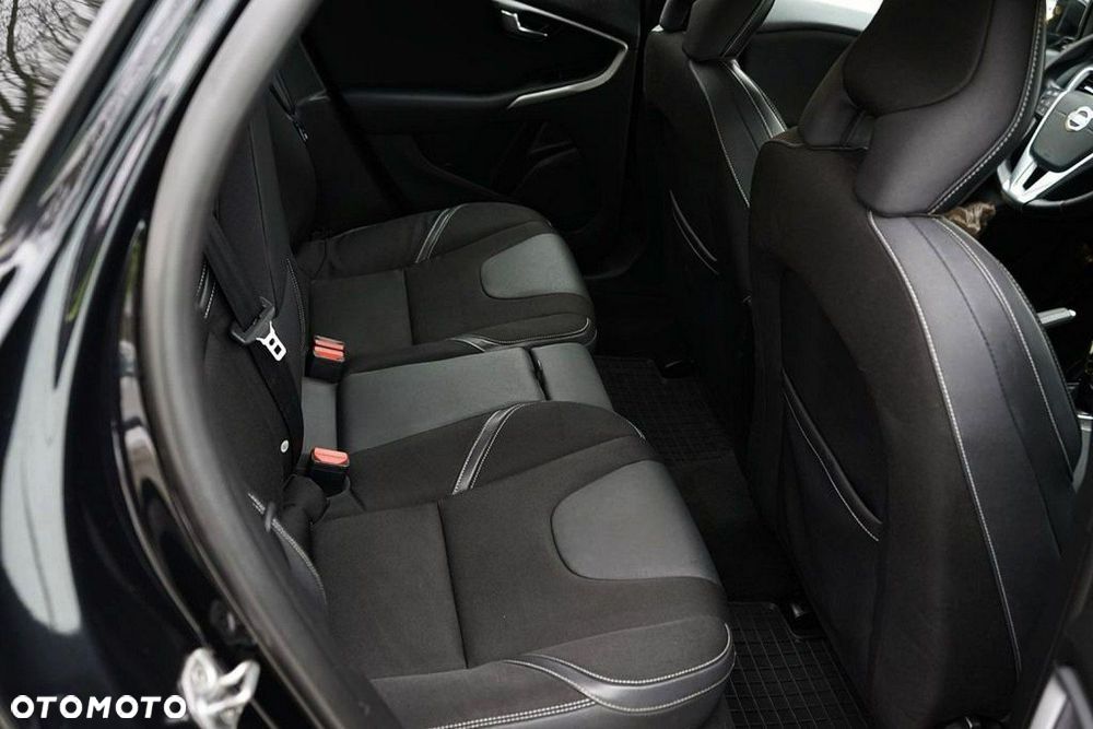 Volvo V40 - 14