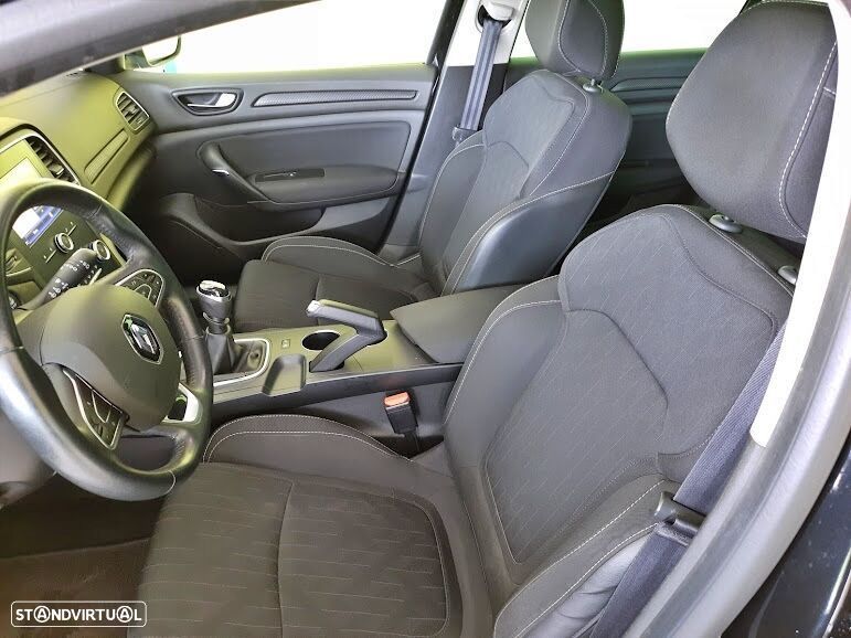 Renault Mégane Sport Tourer 1.5 Blue dCi Limited - 6