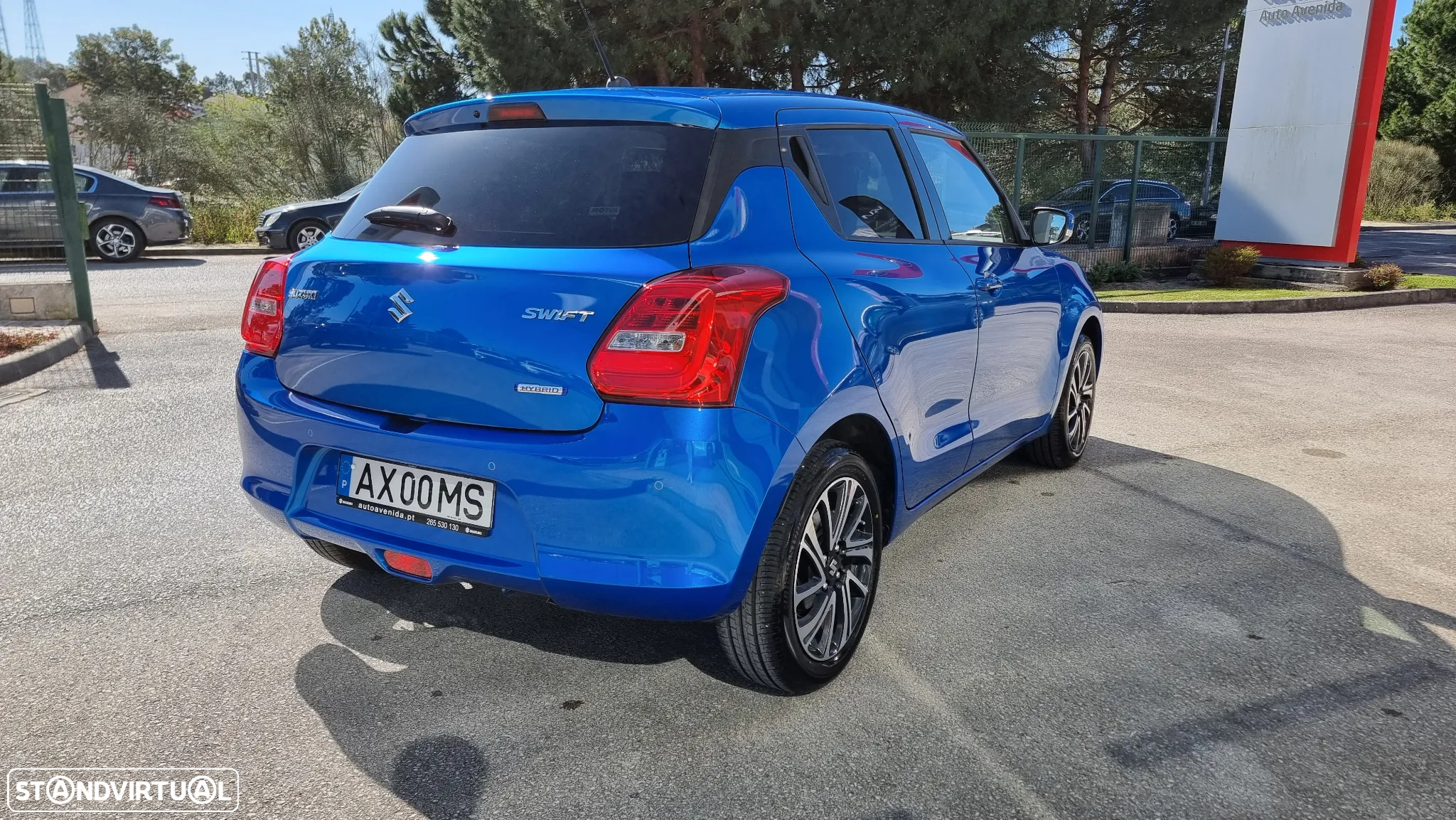 Suzuki Swift 1.2 Mild Hybrid GLX - 8