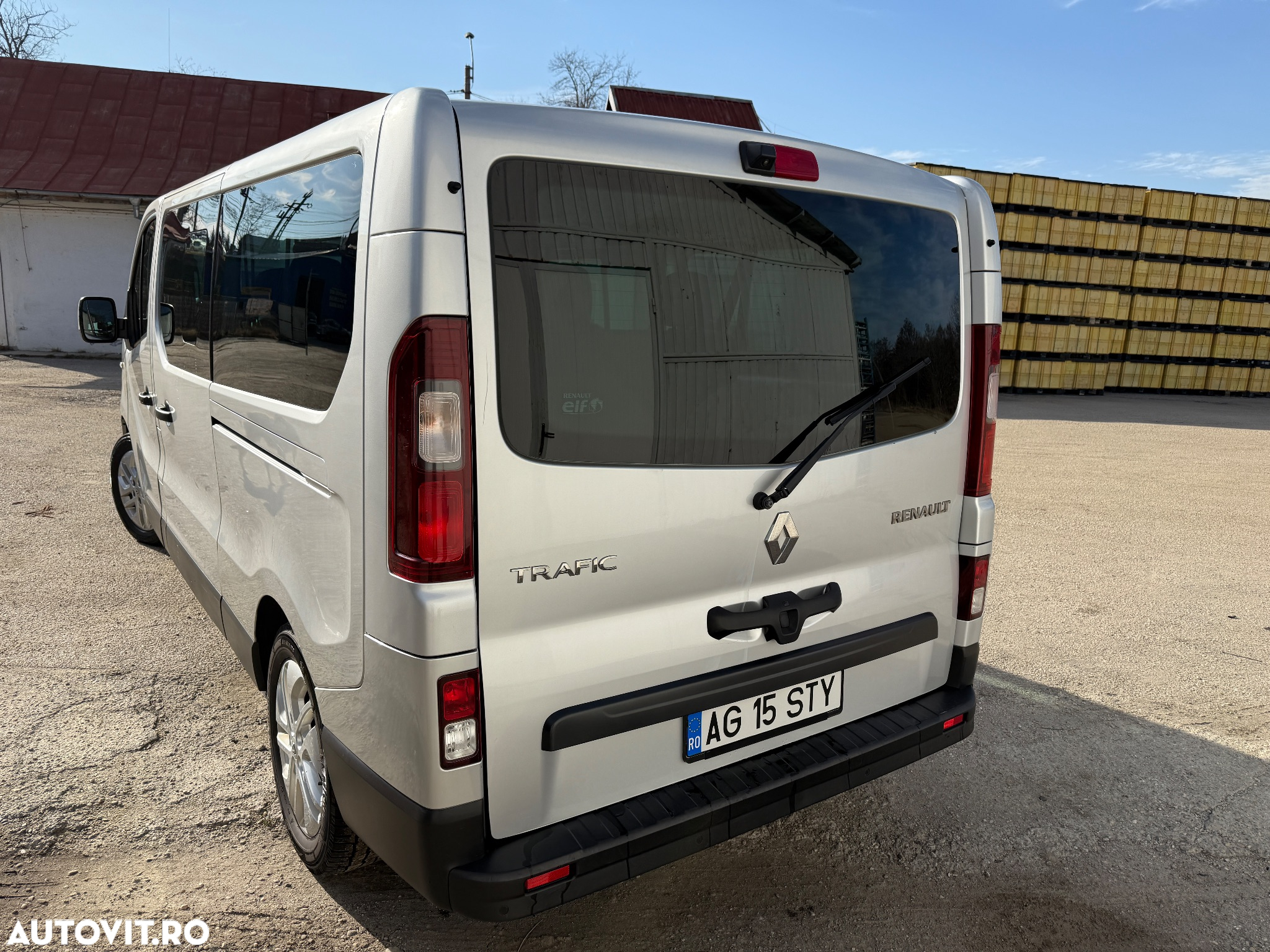 Renault Trafic Combi L2H1 1.6 dCi TT 120 7+1 Expression - 5