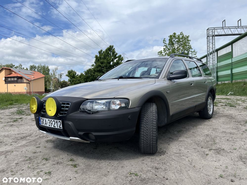 Volvo XC 70 - 1