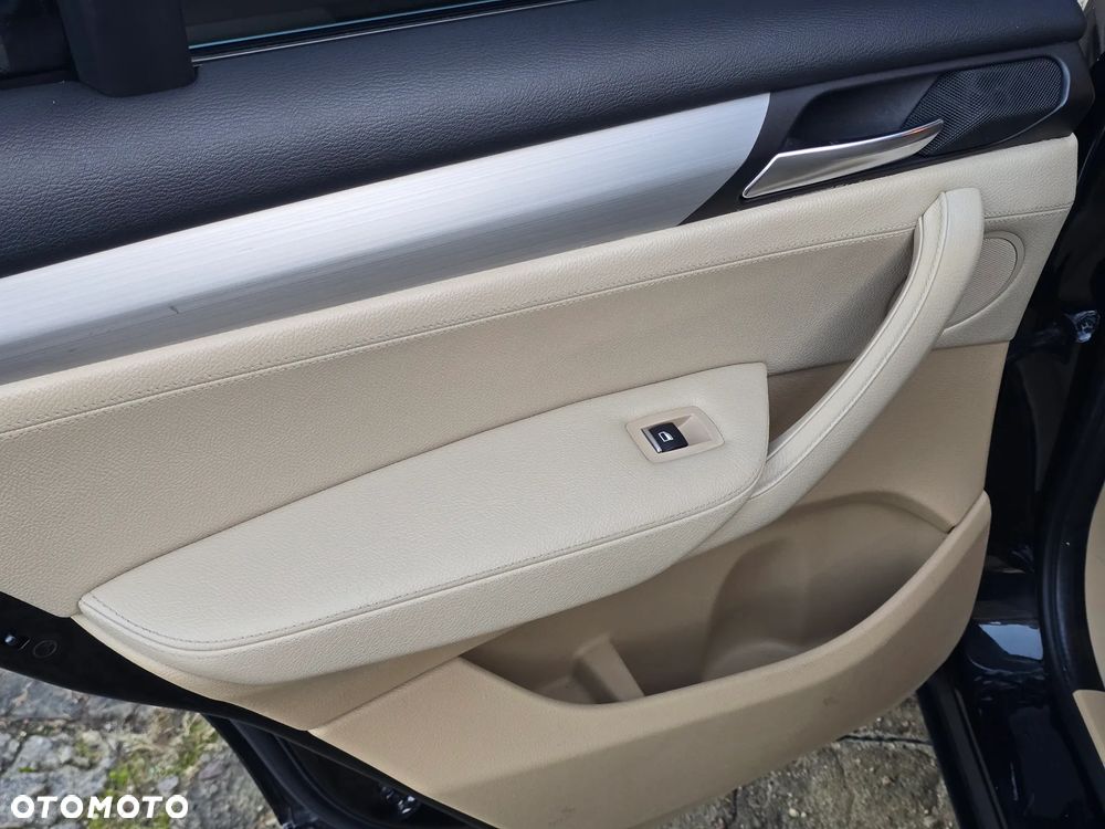 BMW X4 xDrive20d xLine - 29