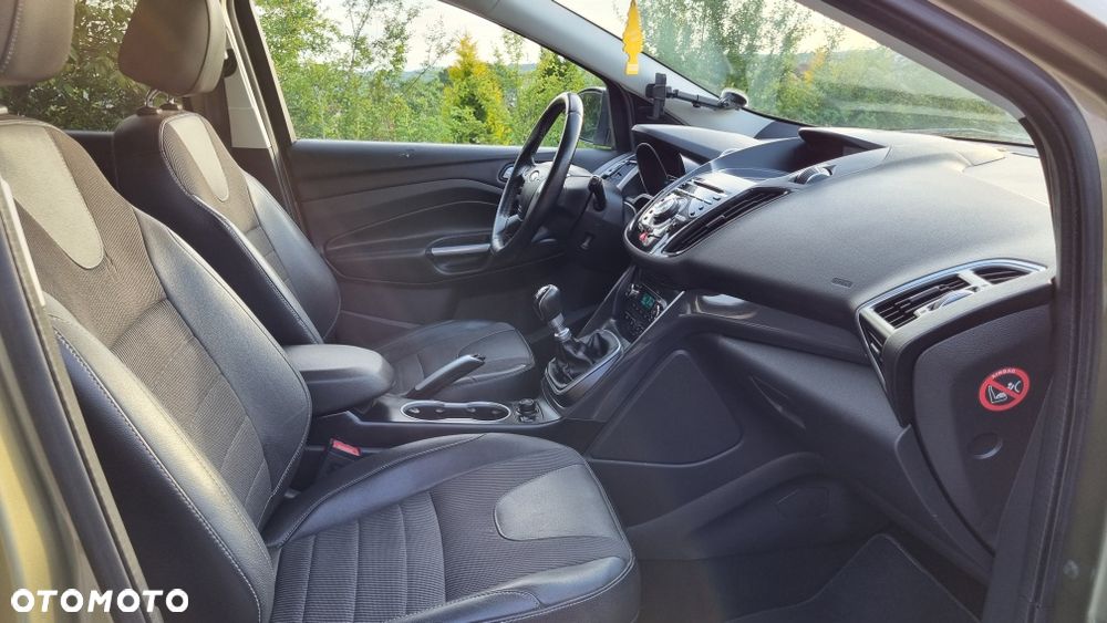 Ford Kuga - 6