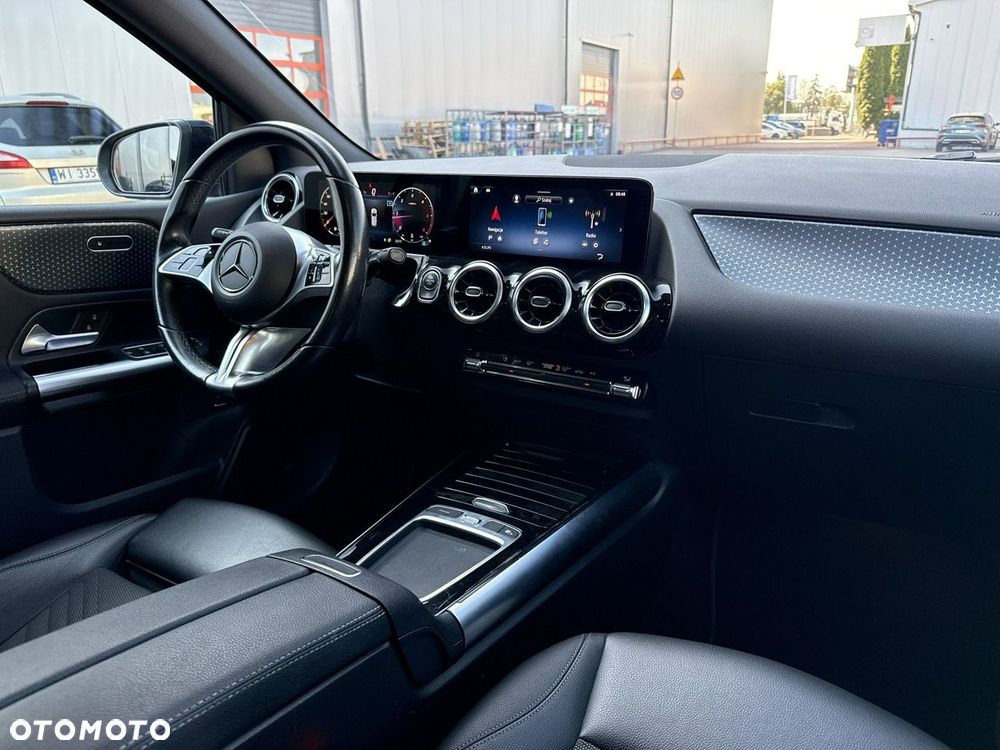 Mercedes-Benz Klasa B 220 d Progressive 8G-DCT - 22