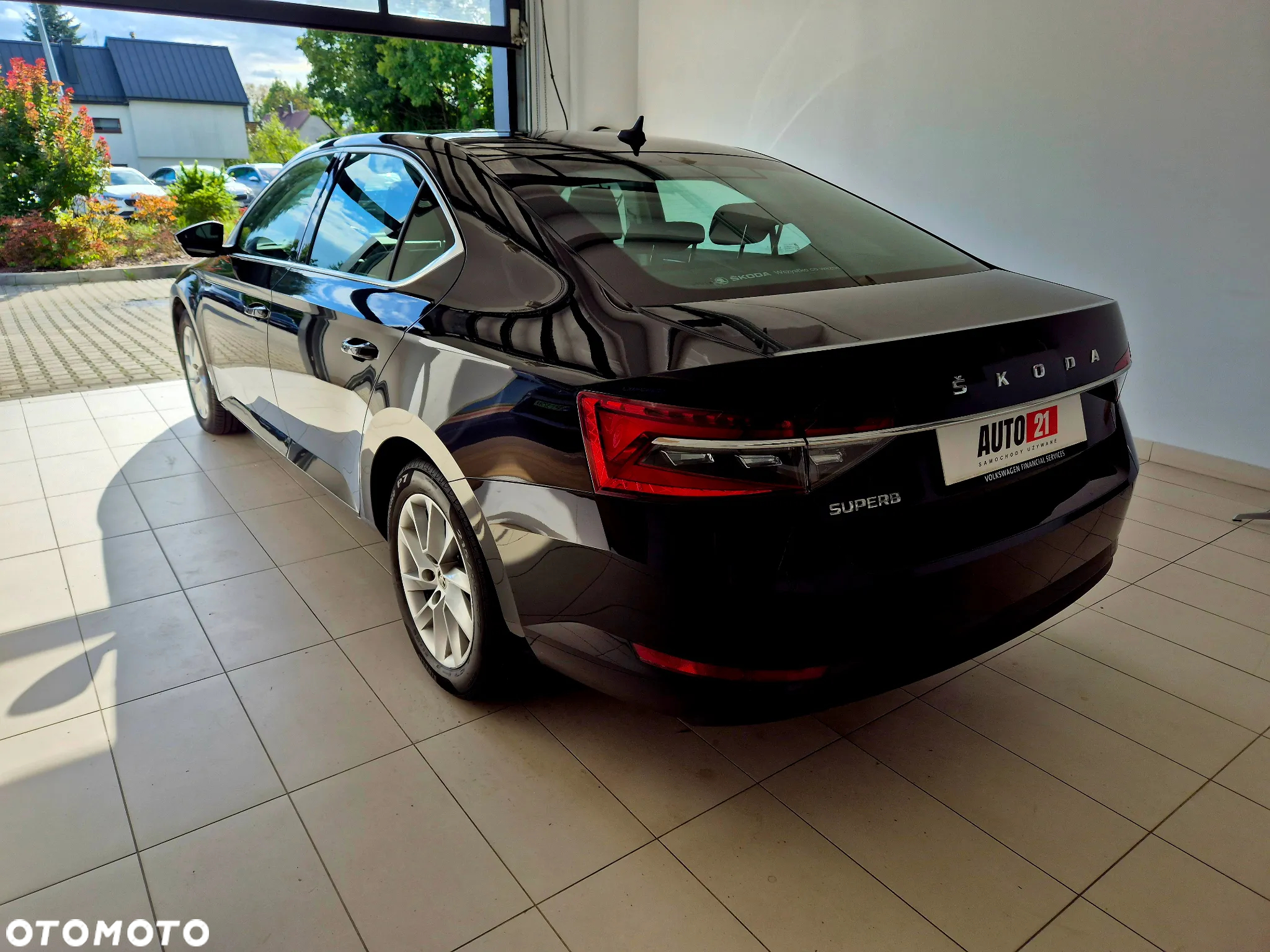 Skoda Superb 2.0 TDI SCR Ambition DSG - 3
