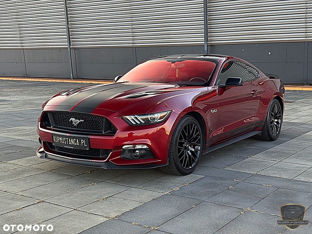 Ford Mustang - 24
