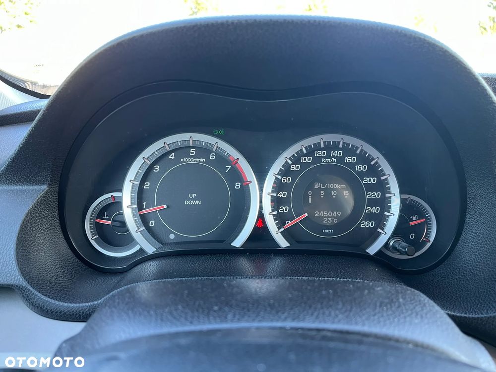 Honda Accord - 14