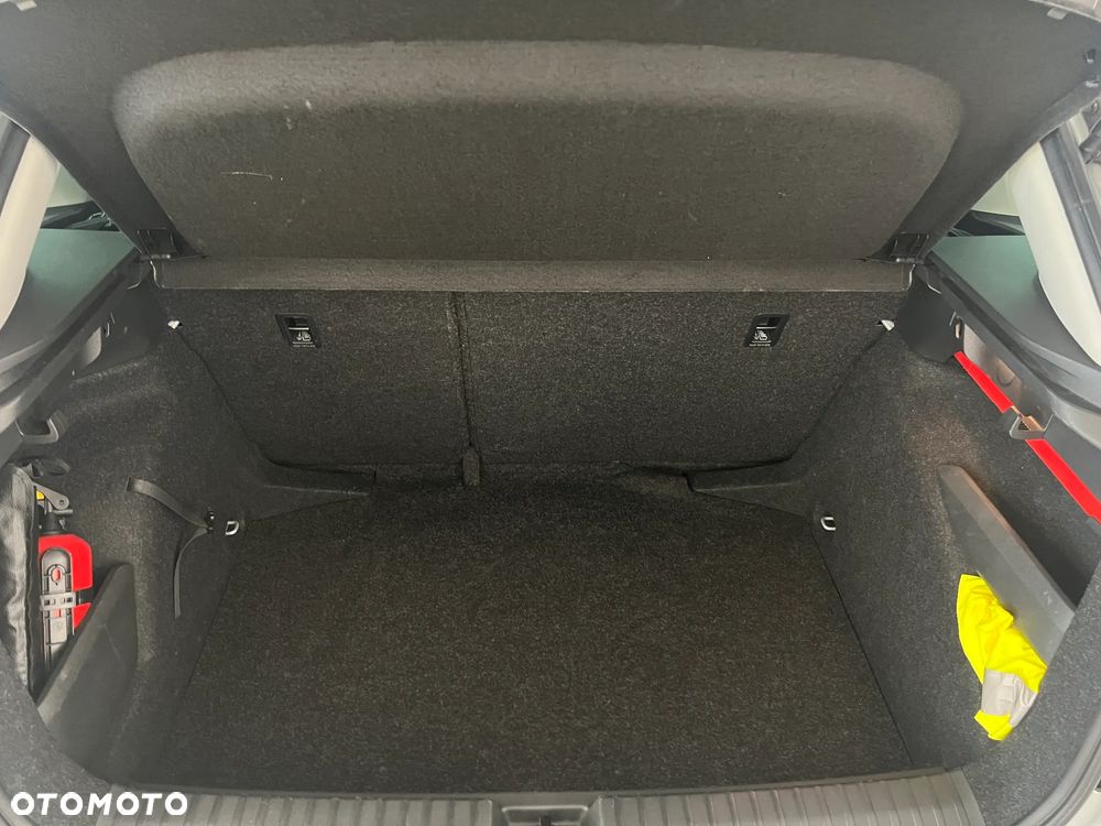 Skoda Kamiq 1.0 TSI Ambition DSG - 24