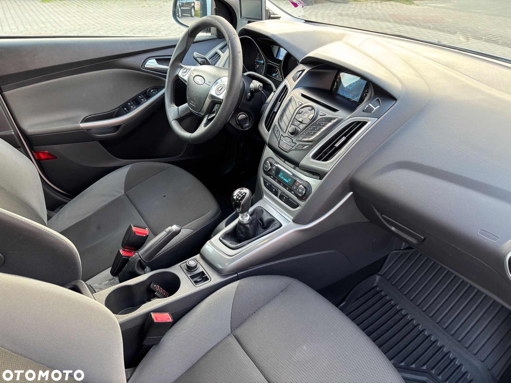 Ford Focus 1.6 TDCi Edition - 9