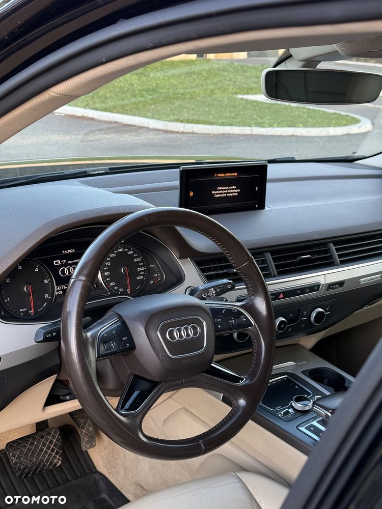 Audi Q7 - 11