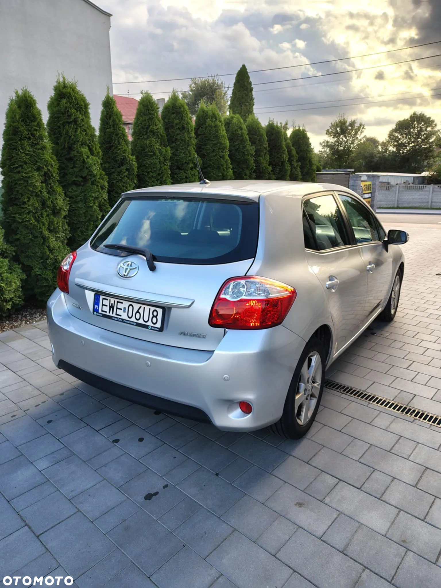 Toyota Auris 1.6 Premium - 8