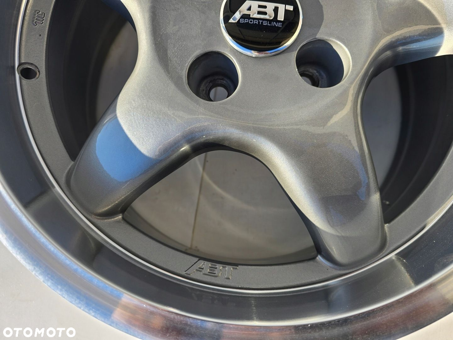 OZ ABT SPORTSLINE 4x100 16 ET35 7.5J RANT 4X - 7