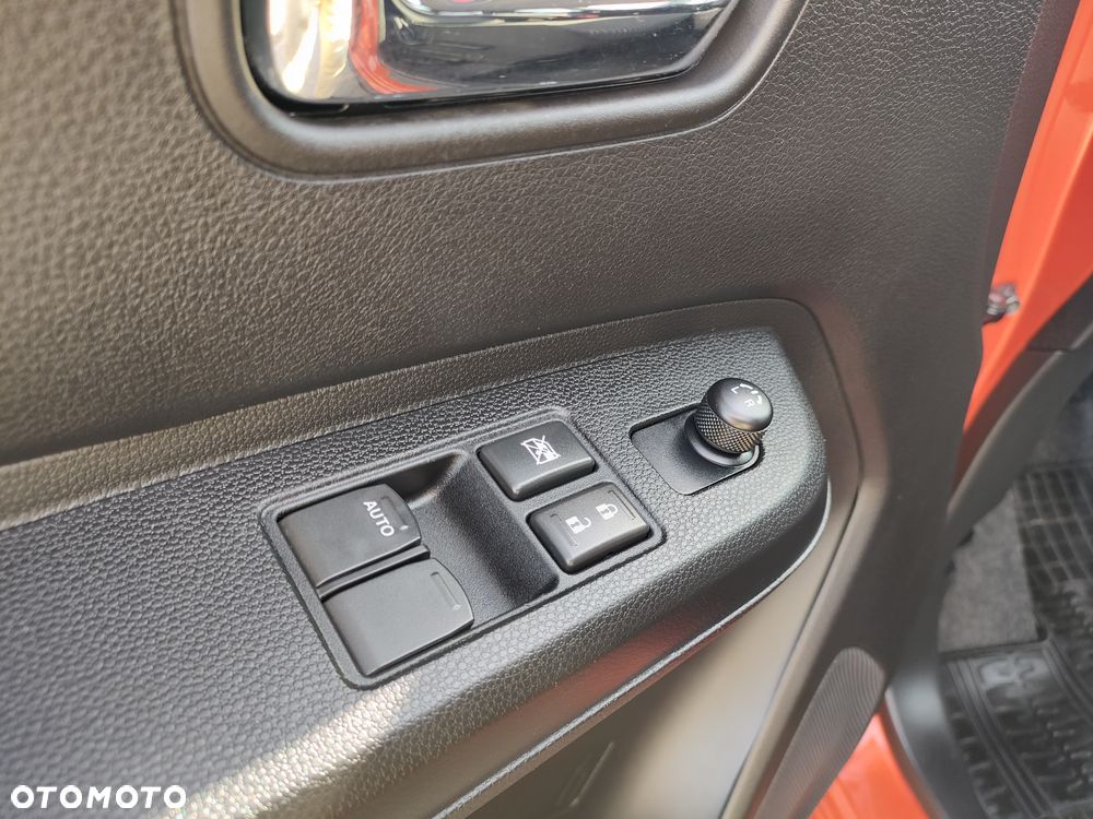 Suzuki Ignis - 22