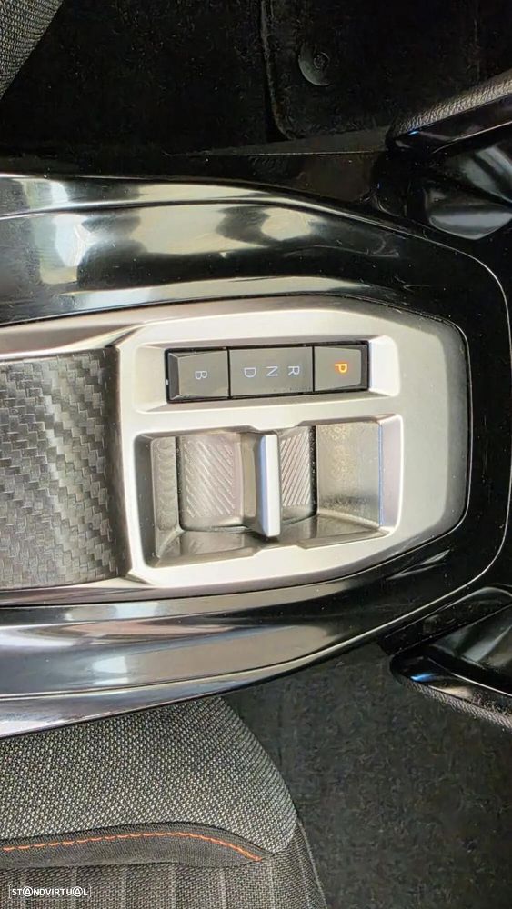 Peugeot e-208 50 kWh Active Pack - 21