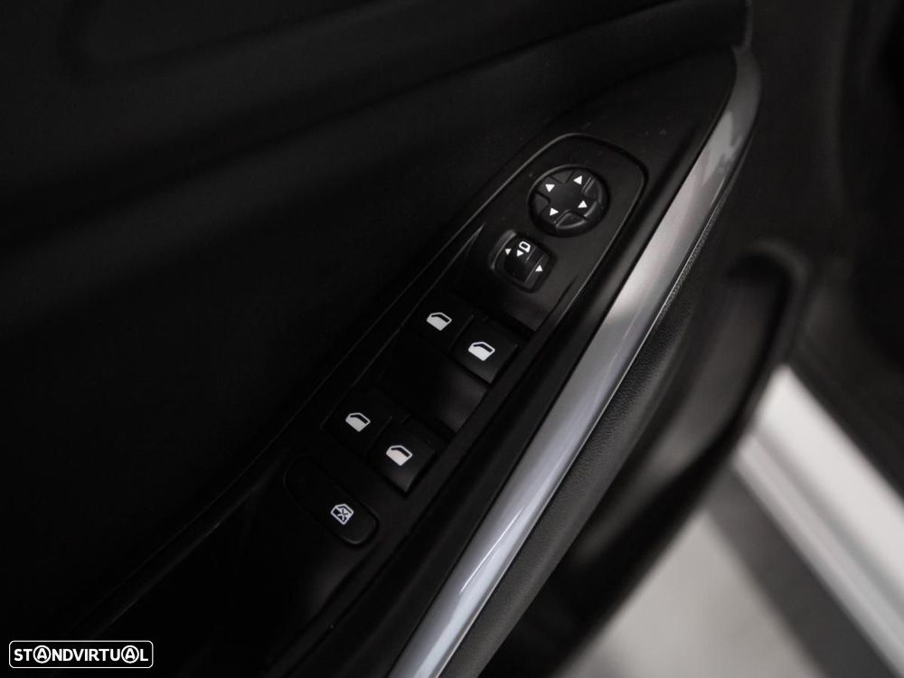 Opel Grandland 1.5 CDTI Business AT - 25