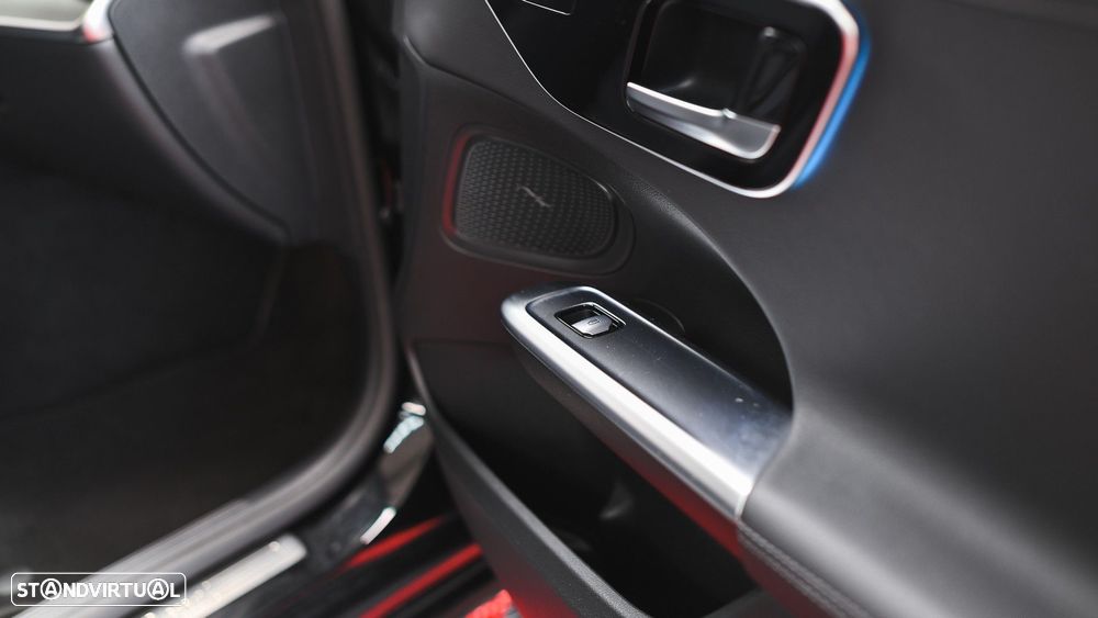 Mercedes-Benz C 300 e T 9G-TRONIC Avantgarde Advanced - 31