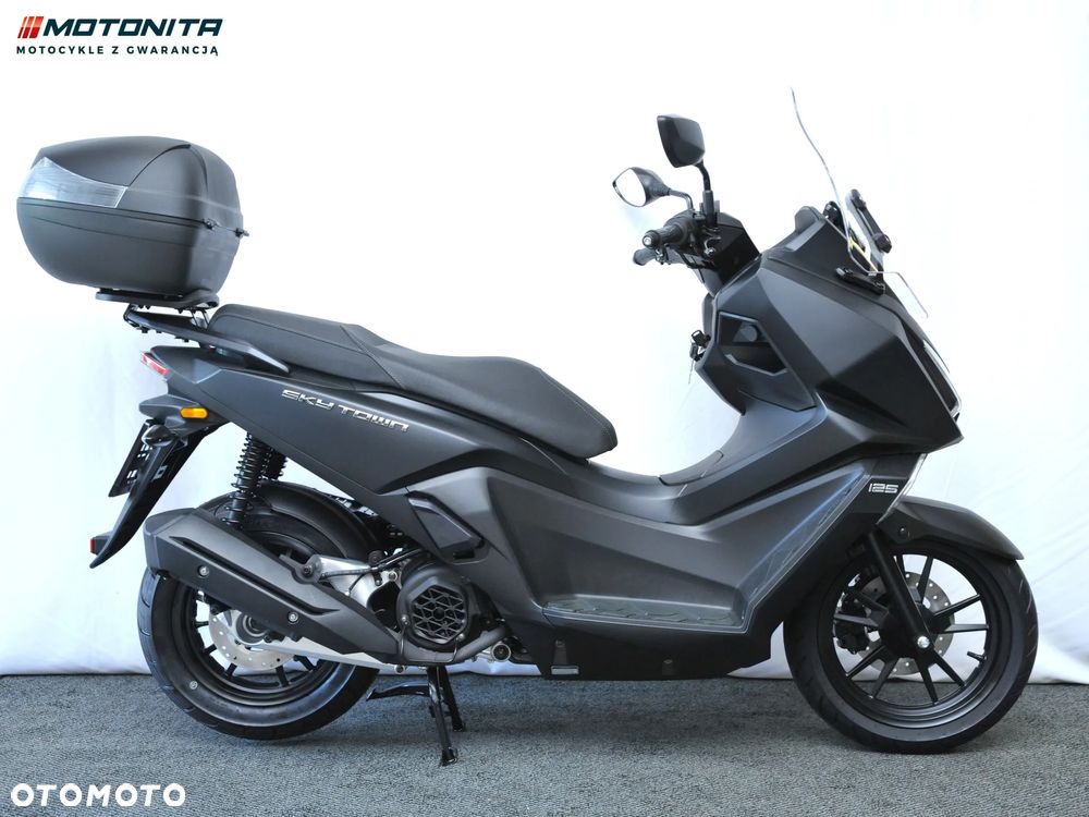 Kymco Skytown - 2