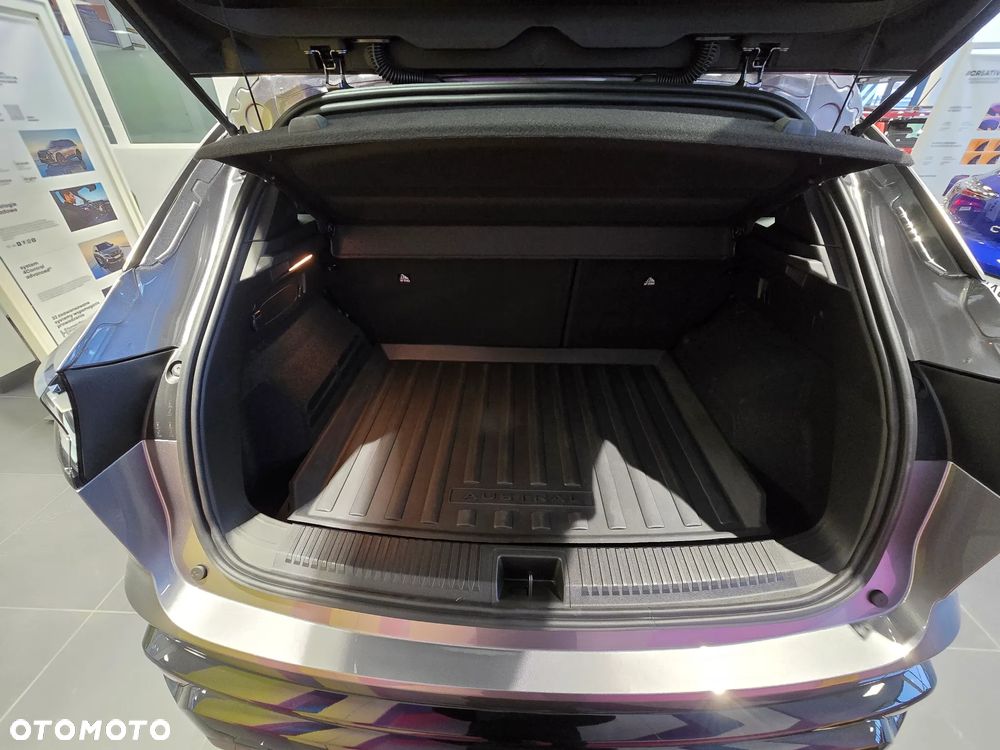 Renault Austral 1.3 TCe mHEV Evolution - 11